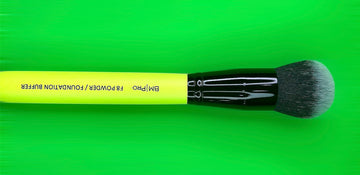F8 Powder/ Foundation Buffer Brush